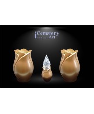 Set completo in lega di alluminio color bronzo composto da 2 vasi con interni in plastica e 1 lampada con fiamma in vetro
